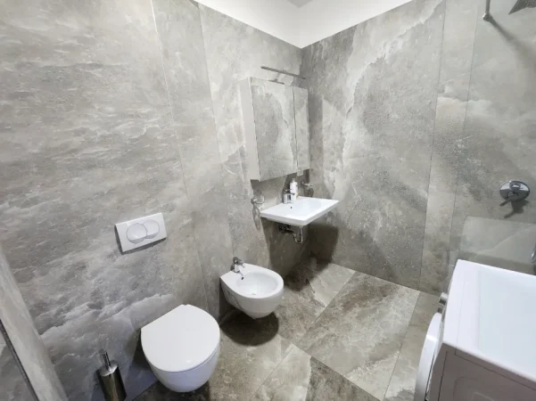 Tirane, jepet me qera apartament 2+1 Kati 6, 