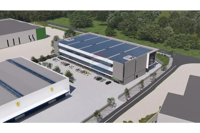 Tirane, jepet me qera , 8.660 m² (Vore)