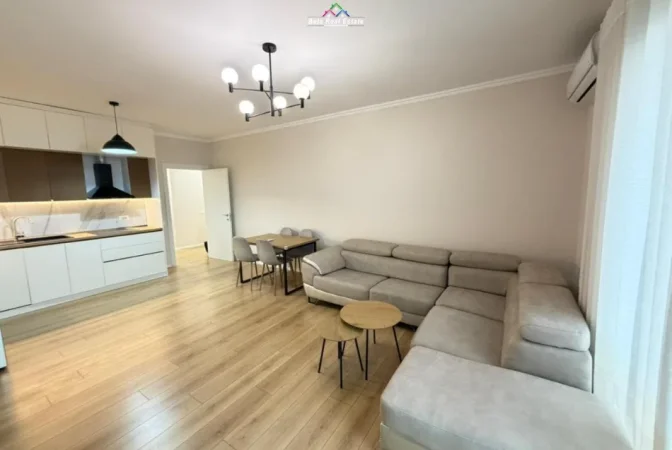 Tirane, jepet me qera apartament 2+1 Kati 6, 114 m² 780 € (farmacia 10)