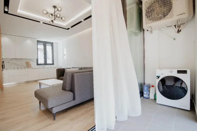 Tirane, jepet me qera apartament 2+1 Kati 4, 900 € 