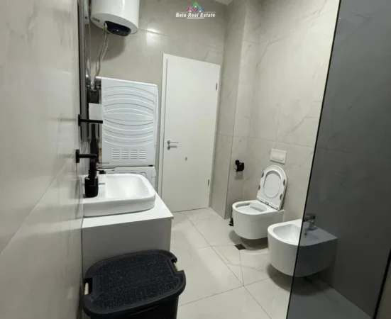 Tirane, jepet me qera apartament 1+1 Kati 6, 60 m² 520 € (Rruga Pasho Hysa)