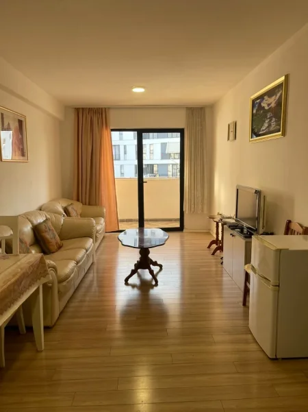 Tirane, shitet apartament 3+1+Aneks+Ballkon Kati 2, 215.000 € 