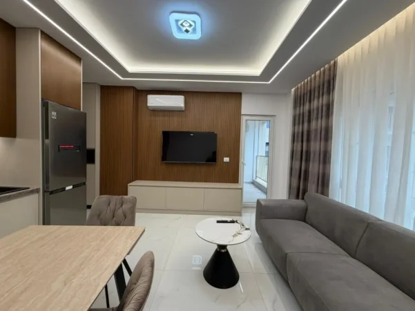 Tirane, jepet me qera apartament 1+1 Kati 6, 66 m² 1.000 € (Zogu i Zi)