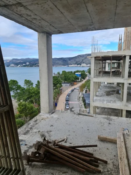 Shengjin, shitet apartament 1+1 Kati 4, 31 m² 46.500 € (Shengjin)