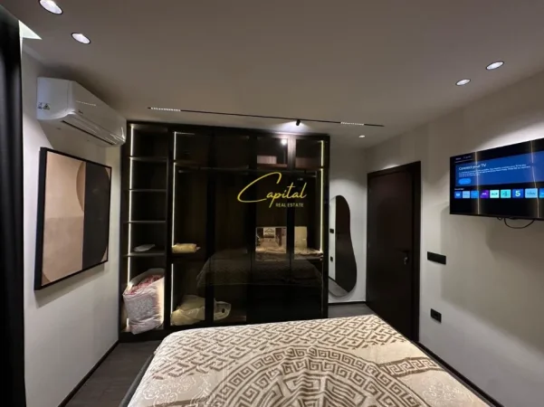 Tirane, jepet me qera apartament 1+1 Kati 3, 70 m² 1.000 € (ISH EKSPOZITA)