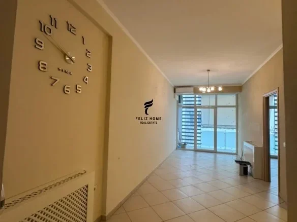 Tirane, shitet apartament 1+1+Ballkon Kati 2, 72 m² 216.000 € (KOMUNA E PARISIT)