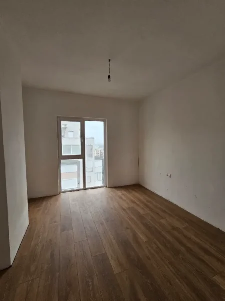Tirane, shitet apartament 2+1 Kati 7, 95 m² 125.000 € (TIRANA ENTRY 2)