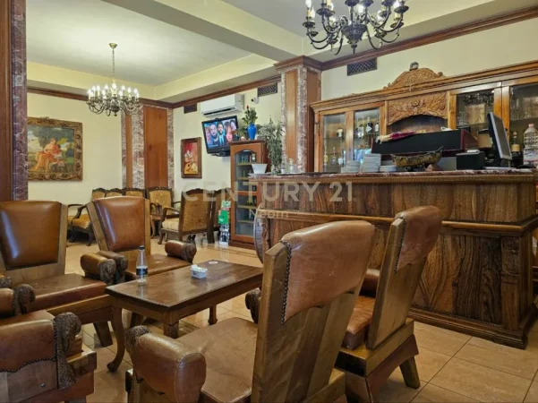 Tirane, shitet hotel Kati 6, 653 m² 2.500.000 € (Qender)