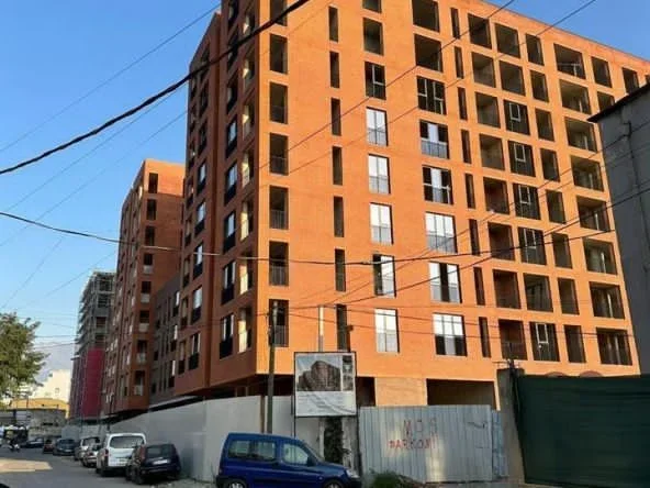 jepet me qera apartament 2+1+Ballkon Kati 6, 450 €