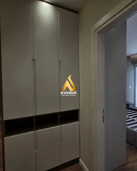 Tirane, shitet apartament 1+1+Ballkon Kati 3, 57 m² 163.000 € (Rruga Mine Peza)