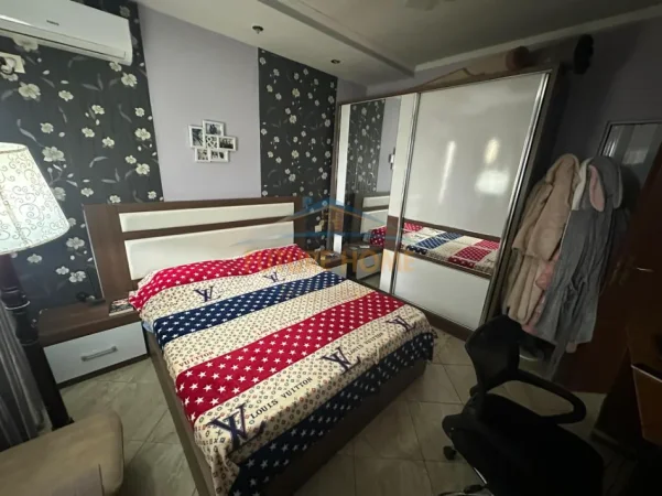 Tirane, shitet apartament 2+1+Ballkon Kati 7, 102 m² 160.000 € (Fresku)