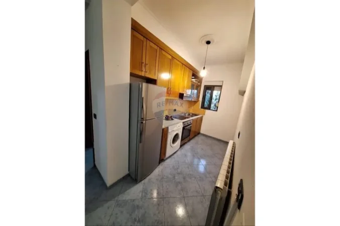Tirane, jepet me qera apartament , 89 m² 530 € 