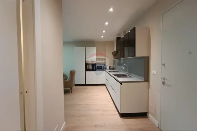 Tirane, jepet me qera apartament , 78 m² 800 € 