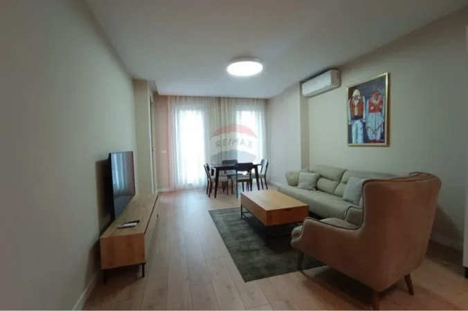 Tirane, jepet me qera apartament , 78 m² 800 € 