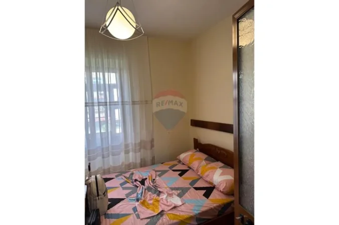 Tirane, jepet me qera apartament , 48 m² 600 € 