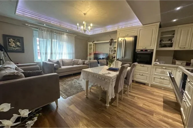 Tirane, shitet apartament , 60 m² 230.000 € 