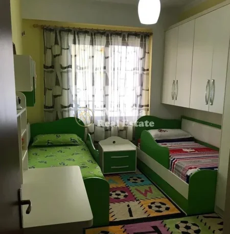 Tirane, jepet me qera apartament 2+1 Kati 6, 95 m² 450 € (Fresku)