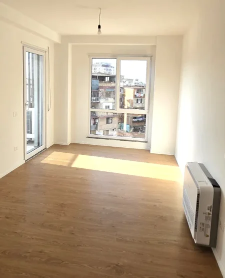 Tirane, jepet me qera apartament 2+1 Kati 4, 