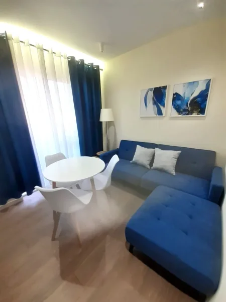 🏡 Jepet me Qera Apartament 1+1  tek Mine Peza, prane Qendres,   490 Euro