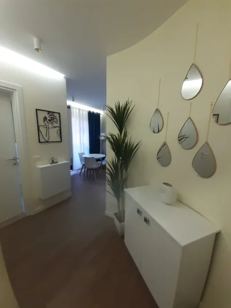 🏡 Jepet me Qera Apartament 1+1  tek Mine Peza, prane Qendres,   490 Euro