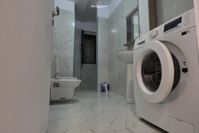 Tirane, jepet me qera apartament 1+1 Kati 3, 78 m² 470 € (Urban Gate)