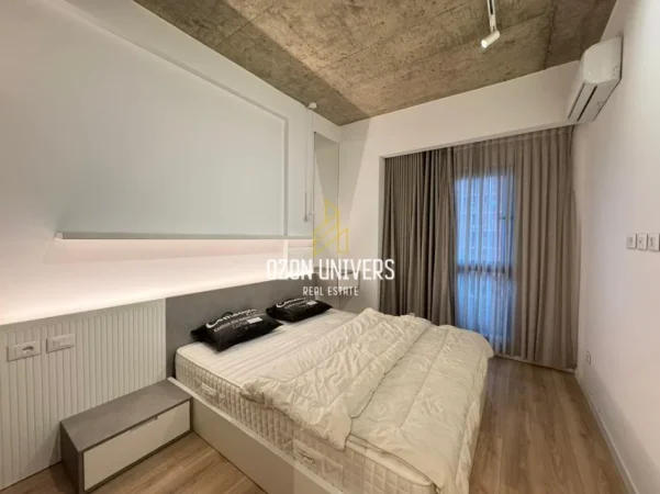 Tirane, jepet me qera apartament 1+1+Ballkon Kati 11, 74 m² 900 € (Garden Building, Rruga e Kavajës)