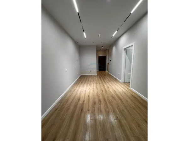 Tirane, shitet apartament 2+1 Kati 1, 76 m² 125.000 € (Unaza e re)