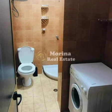 Tirane, jepet me qera apartament 1+1 Kati 2, 60 m² 350 € (Fresku)
