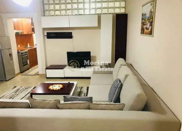 Tirane, jepet me qera apartament 1+1 Kati 2, 60 m² 350 € (Fresku)