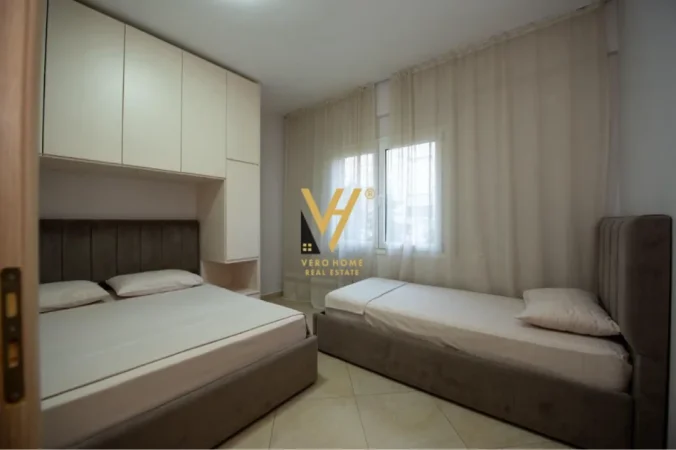 Vlore, shitet apartament 1+1+Ballkon Kati 2, 70 m² 165.000 € (UJI I FTOHTE)