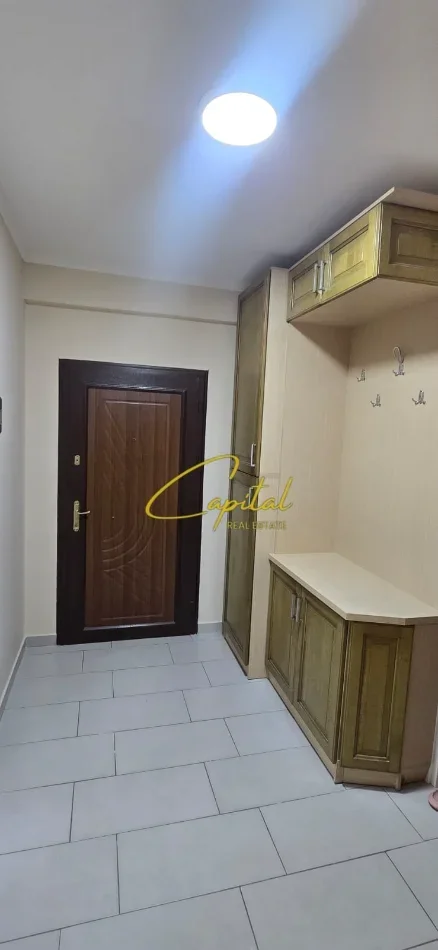 Tirane, jepet me qera apartament 2+1 Kati 5, 95 m² 560 € (ASTIR)