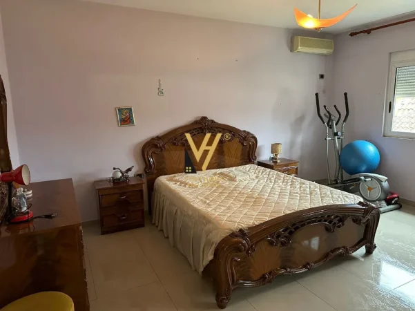 Tirane, jepet me qera apartament 2+1+Ballkon Kati 4, 85 m² 500 € (RRUGA E KAVAJES)