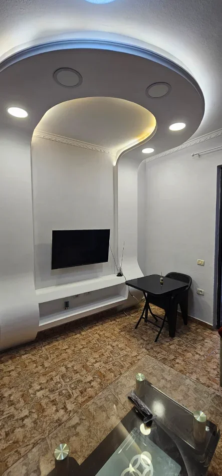 Tirane, jepet me qera apartament 2+1 Kati 1, 75 m² 350 € (Sauk i vjeter)