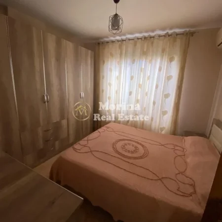 Tirane, jepet me qera shtepi 1+1 Kati 1, 75 m² 400 € (Rruga e Dibres)