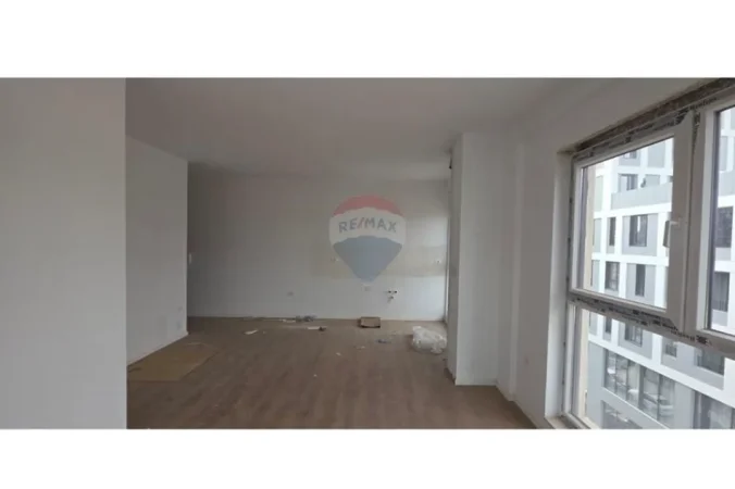 Tirane, shes apartament 1+1 , 140.000 € (Jordan Misja)