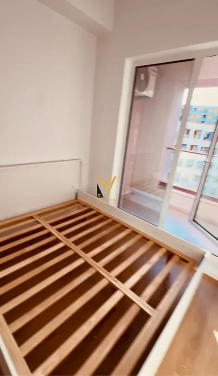 Tirane, jepet me qera apartament 1+1+Ballkon Kati 6, 73 m² 450 € (ALI DEMI)