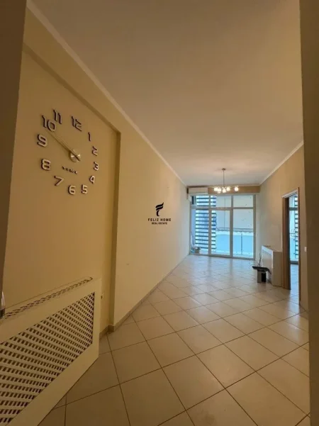 Tirane, shitet apartament 1+1 Kati 2, 72 m² 216.000 € (KOMUNA E PARISIT)