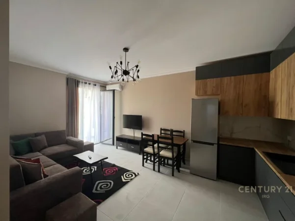 Tirane, jepet me qera apartament 1+1 Kati 4, 65 m² 500 € 