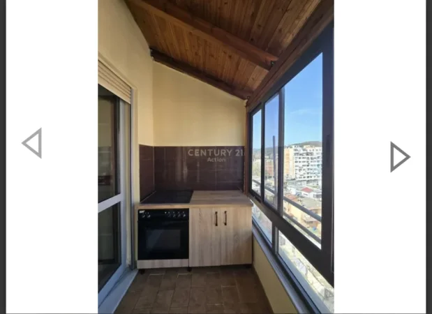 Tirane, jepet me qera apartament 2+1+Ballkon Kati 7, 94 m² 450 € (Kombinat)