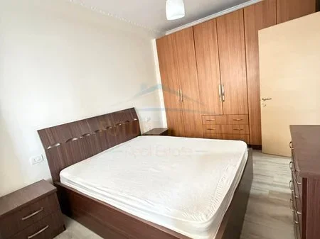 Tirane, shitet apartament 1+1 Kati 7, 65 m² 113.000 € 