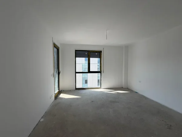 Tirane, shitet apartament 2+1 Kati 8, 118 m² 201.000 € (Casa Italia)