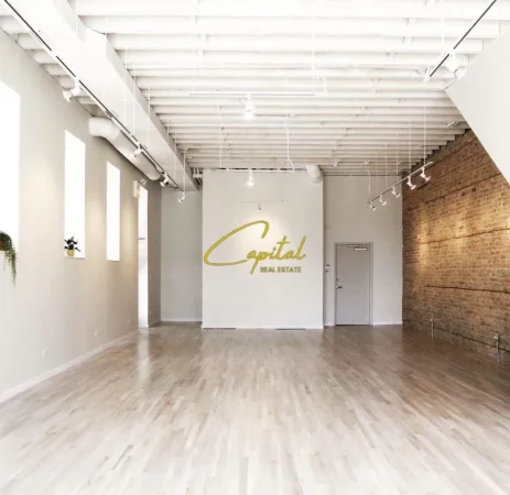 Tirane, jepet me qera ambjent biznesi Kati 1, 60 m² 500 € (ASTIR)