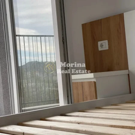 Tirane, jepet me qera apartament 1+1 Kati 7, 60 m² 370 € (QTU)