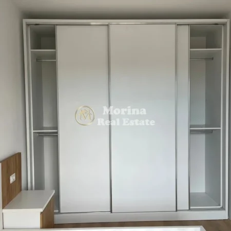 Tirane, jepet me qera apartament 1+1 Kati 7, 60 m² 370 € (QTU)