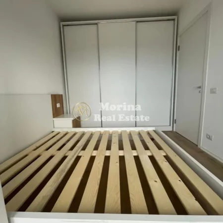 Tirane, jepet me qera apartament 1+1 Kati 7, 60 m² 370 € (QTU)