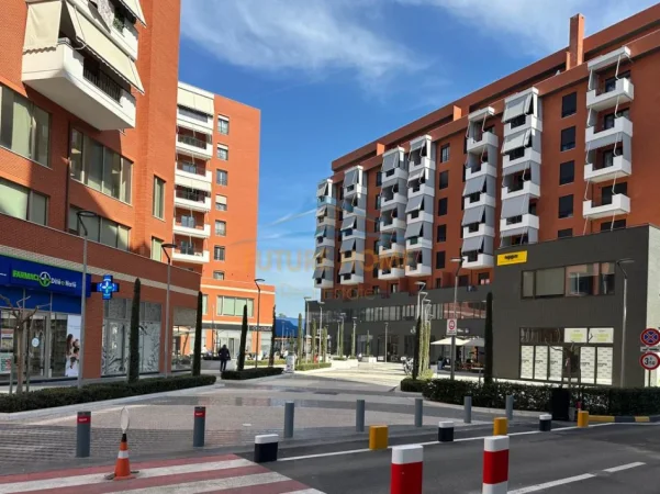Tirane, jepet me qera ambjent biznesi , 1.350 m² 15.000 € (Rruga e Kavajes)
