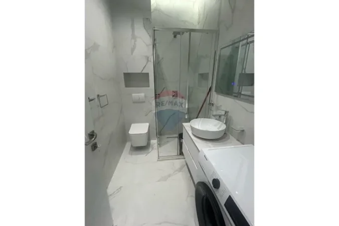 Tirane, shitet apartament 2+1 , 117 m² 340.000 € 