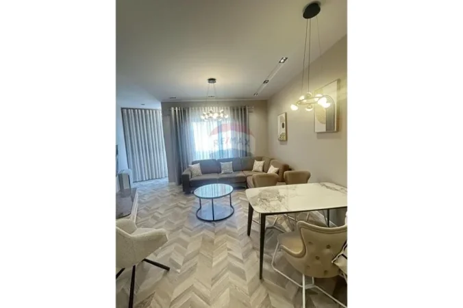 Tirane, shitet apartament 2+1 , 117 m² 340.000 € 