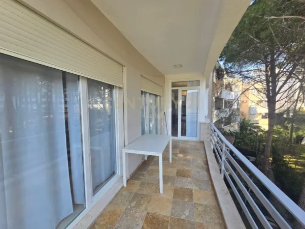 Gjiri Lalezit | Hamallaj, shitet apartament 2+1+Ballkon Kati 2, 82 m² 205.000 € 