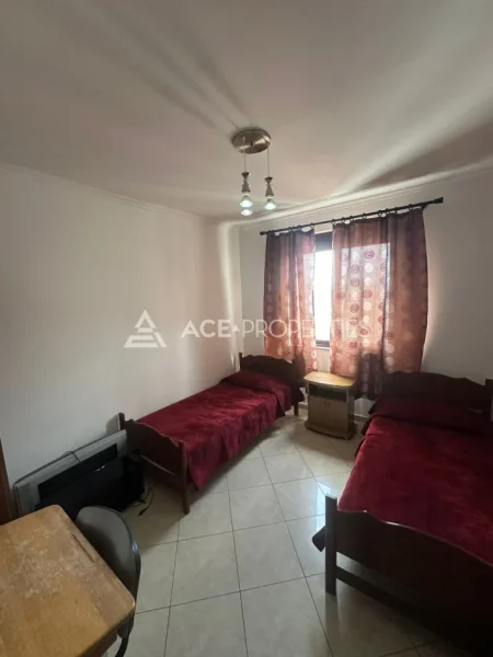 Durres, jepet me qera apartament 2+1 Kati 12, 80 m² 600 € (Qender,Durres)
